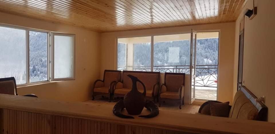 Guesthouse Caucasus Mestia Exterior photo