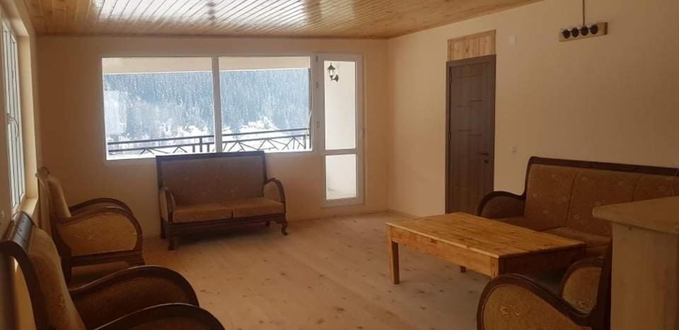 Guesthouse Caucasus Mestia Exterior photo
