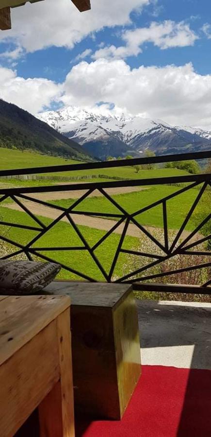 Guesthouse Caucasus Mestia Exterior photo